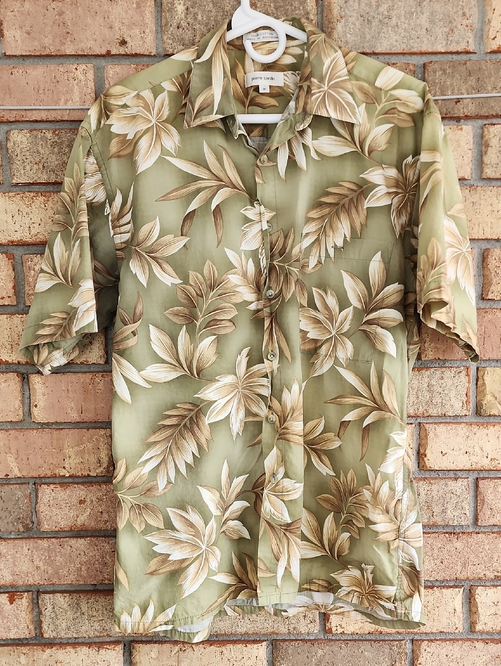 Pierre Cardin Size Medium Green Tropical Print Short-Sleeve Shirt - Men's‎